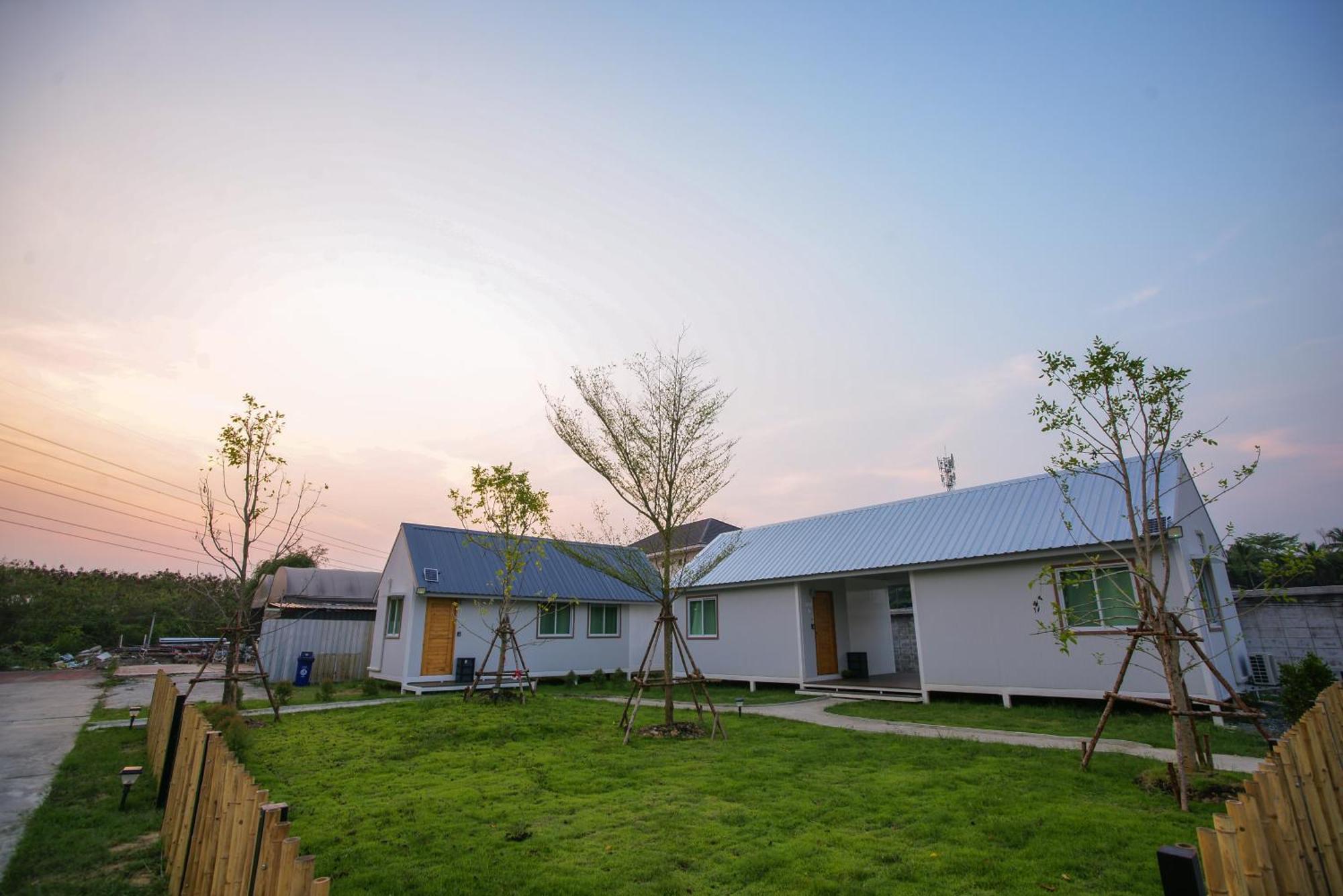 Barn Sampran Resort บ้านสามพรานรีสอร์ท Nakhon Pathom Exteriér fotografie